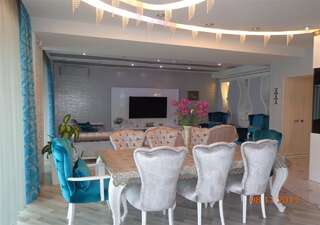 Апартаменты Appartment Megafun With Terrace by Time Group Баку Апартаменты-40